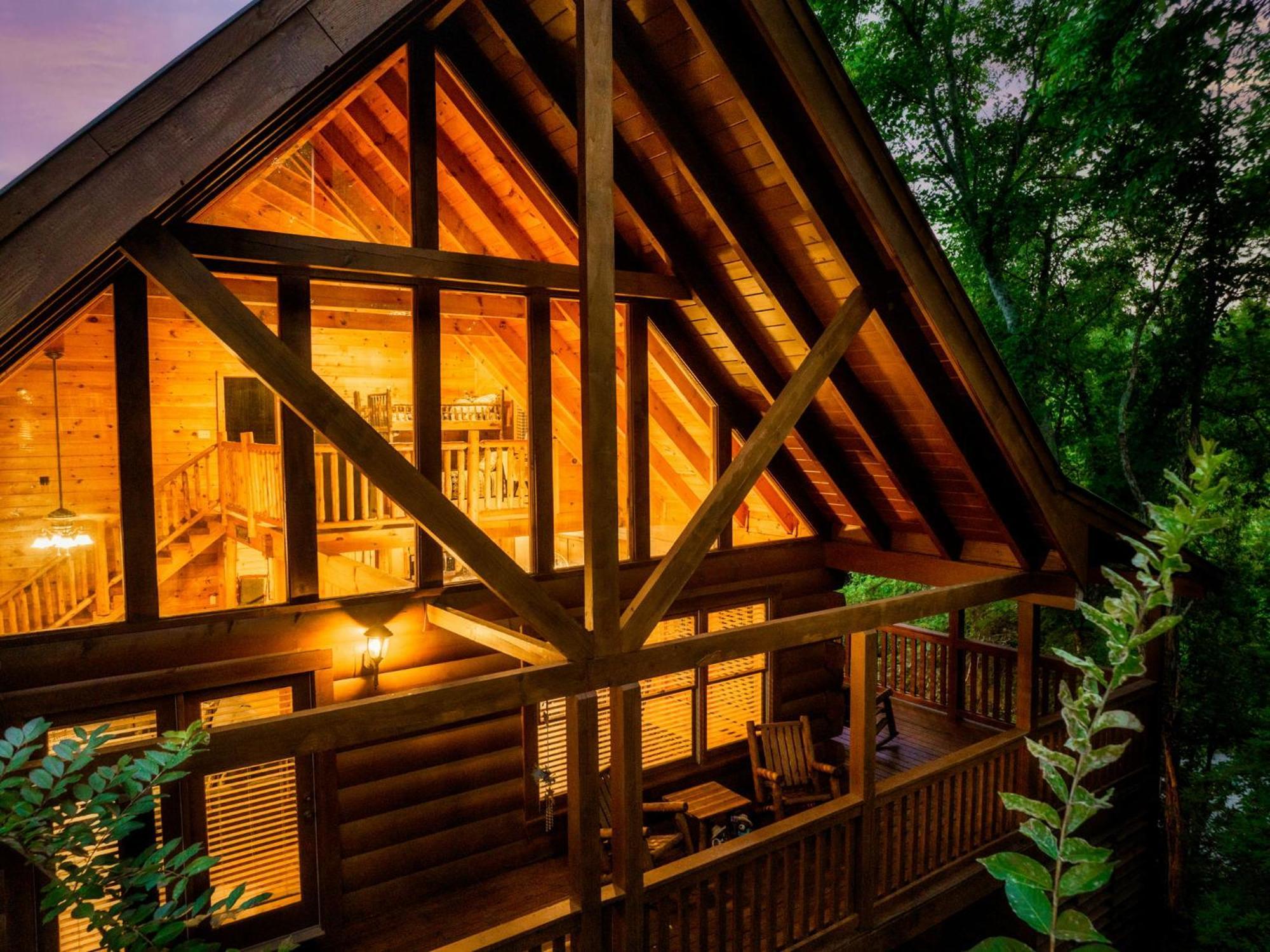 Alpine Resort Near Dollywood, Hot Tub, Game Room, Outdoor Pool, Fast Wifi Pigeon Forge Exterior photo