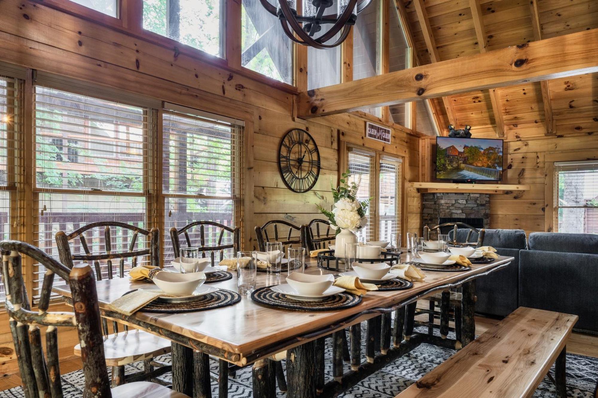 Alpine Resort Near Dollywood, Hot Tub, Game Room, Outdoor Pool, Fast Wifi Pigeon Forge Exterior photo